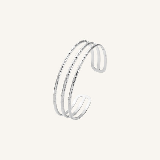 Kate bangle, 18K gold plated bangle, gold plated jewelry, stainless steel bangle, elegant bangle, Black Leopard Jewellery, Black Leopard Jewellery KATE Bangle | KATE Gold Bangle | Minimalist KATE Jewellery | Elegant KATE Bracelet | Black Leopard KATE Bangle