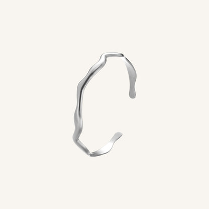 Tilly Bangle, 18K gold stainless steel Bangle, gold Bangle, Elegant stainless steel jewelry, Black Leopard Jewellery