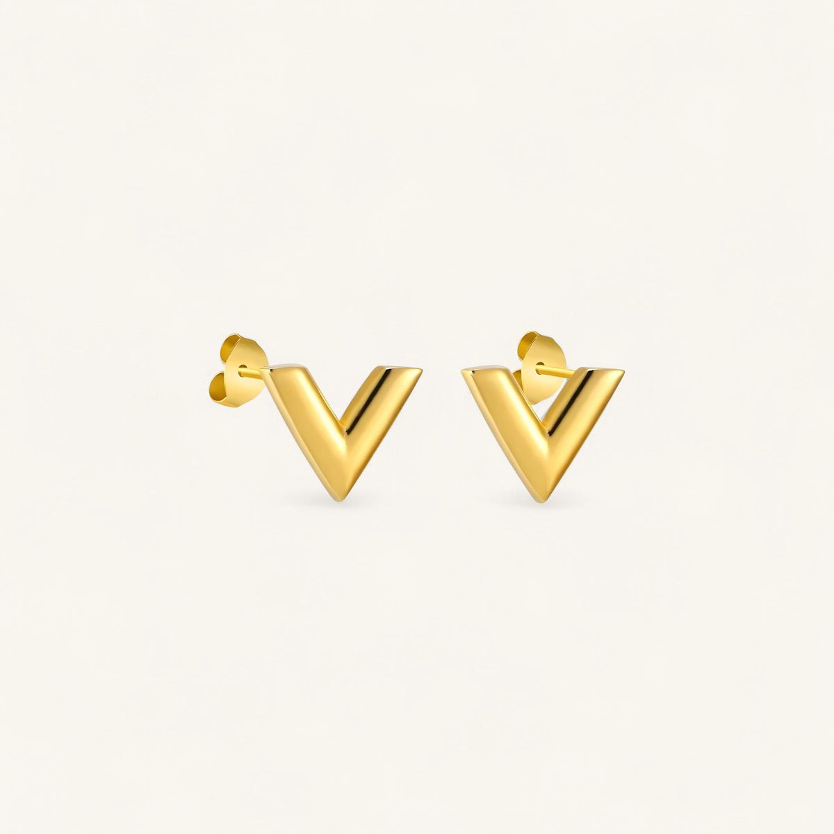 Vivienne stud earrings, 18K gold stainless steel stud earrings, gold stud earrings, Elegant stainless steel jewelry, Black Leopard Jewellery